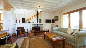 Living area - Oak Haven in Rondebosch Cape Town (Cape Town)