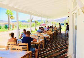 Free daily full breakfast  - Olimbera Hotel (Cesme)
