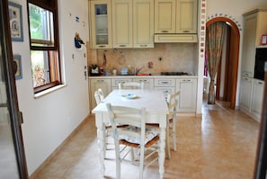 Villa, 2 habitaciones, terraza | Interior
