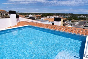 Outdoor pool - Hotel Son Vilar (Es Castell)