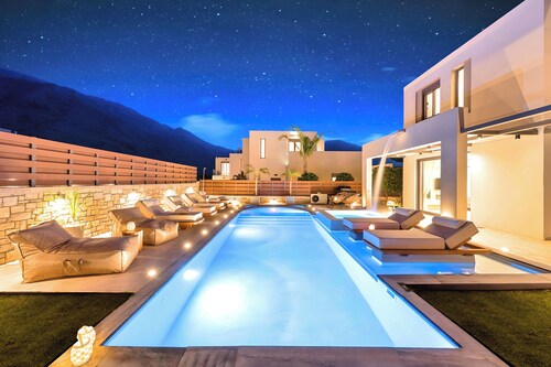 Minoas Villa | Heated Pool | 10 guests