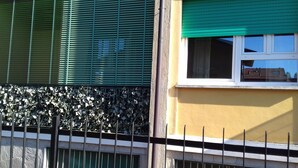 Apartment, 2 Schlafzimmer, Balkon | Eingangsbereich