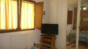 Huis, 2 slaapkamers, uitzicht op tuin | 2 slaapkamers, wifi
