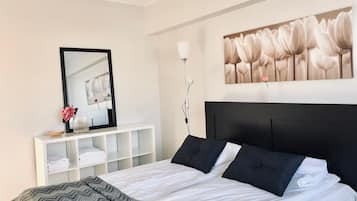 Apartment, 2 Bedrooms | Individually decorated, individually furnished, desk, laptop workspace