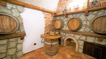 Villa, plusieurs chambres, cheminée | Intérieur