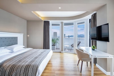 Alliance Palace Batumi