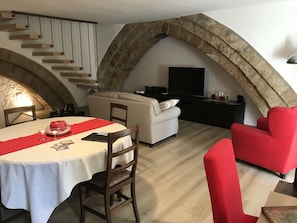 Apartment, 2 Bedrooms, Balcony | Living area