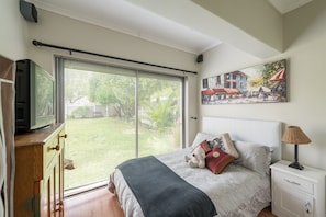 4 bedrooms