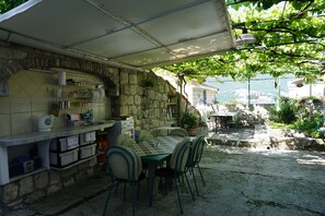 Room, 1 Bedroom, Terrace | Exterior - Guesthouse Dragutinovic (Perast)