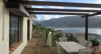 Echo Cottage in Cape Town, South Africa