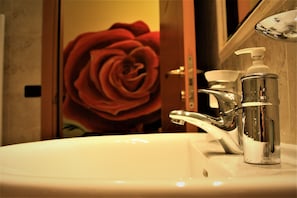 Camera, 1 camera da letto, accessibile ai disabili, balcone | Bagno