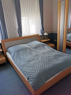 2 Schlafzimmer, WLAN