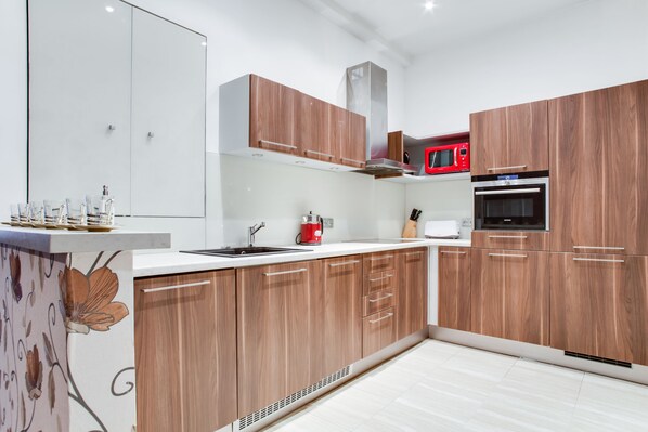 Oven, stovetop - The commnist apartment (Hlavní mesto Praha)