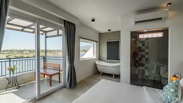 Chambre Familiale, vue mer (with 304) | Vue de la chambre