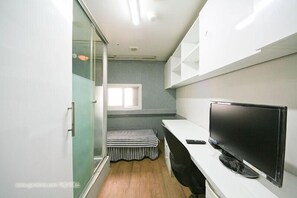 ベーシック シングルルーム | WiFi (無料)