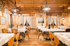 Restaurant - Gasthof zum Goldenen Löwen (Nauders)
