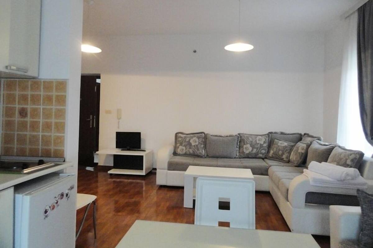 Apartment, Balcony | Living room