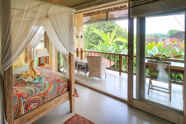 1 bedroom, desk, WiFi - Hibiscus Guest Suitebest Breakfast in Bali (Ubud)