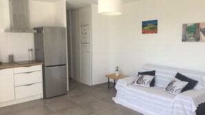 Uklassifisert bilde, 3 av 18, knapp