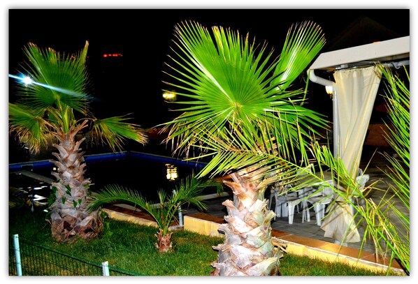 Garden - Holiday House & Events With Private Pool in the Center of Sicily (Enna)