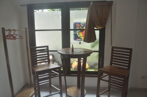 Dining - Frog House a Charming Apartment in Best Bali Location (Seminyak)