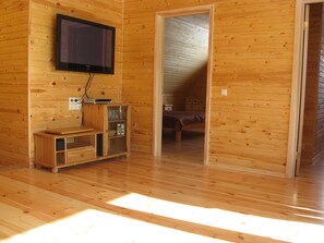 Hus, 4 soverom, røyk, terrasse | Innvendig