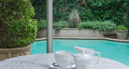 One of our top Picks in Pretoria - Lovely Spacious Room With Breakfast