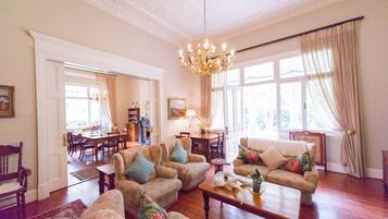 Room, 1 Bedroom, Fireplace | Interior