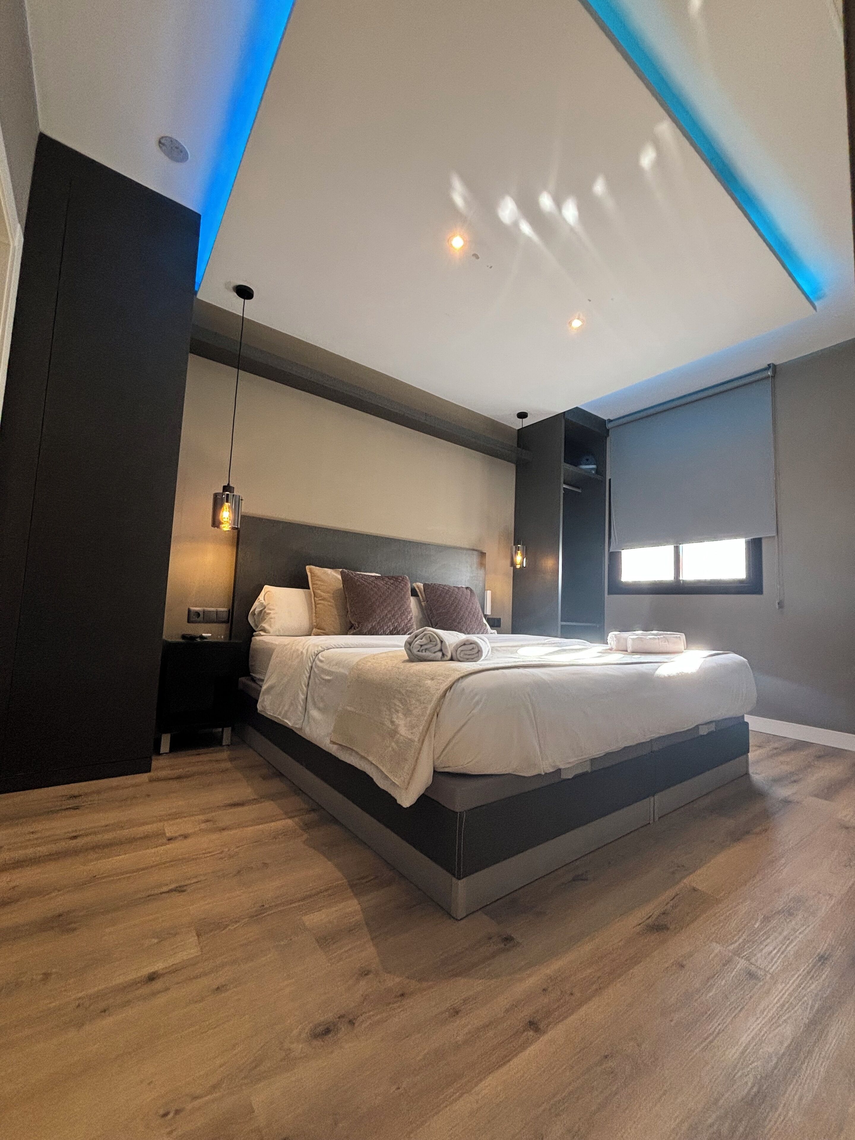 Suite – premium | Sengetøy av topp kvalitet, memory foam-senger og wi-fi (inkludert)