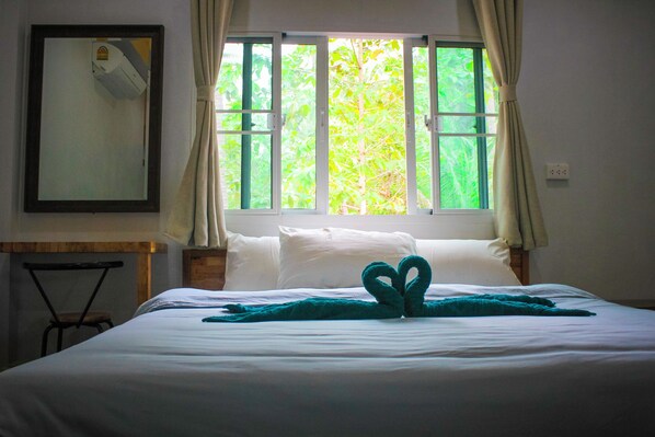 룸, 침실 1개, 흡연, 발코니 | 1 개의 침실, 침대 시트