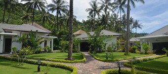 Explore Lombok From Your Villa for 2 or More