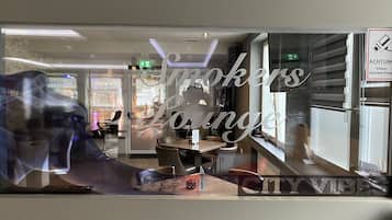 Bar (en el alojamiento)