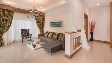 Villa, 2 Bedrooms, Accessible, Balcony | Room amenity