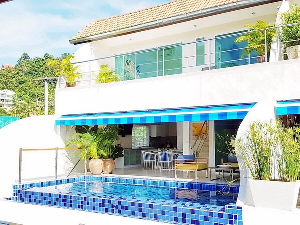 Balcony - Beachside 3-bedroom Townhouse w Private Pool at 70 Meters From Beach (Koh Samui)