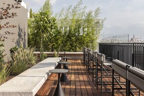 Rooftop terrace - The Modernist Athens (Athens)