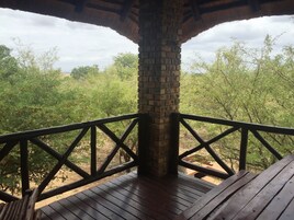 House, 3 Bedrooms, Private Pool | Balcony