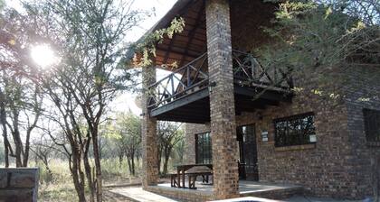 Umvangazi Rest - Enjoy a Relaxing, Rejuvenating and Peaceful Setting in the Bush
