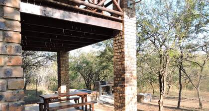 Umvangazi Rest - Enjoy a Relaxing, Rejuvenating and Peaceful Setting in the Bush
