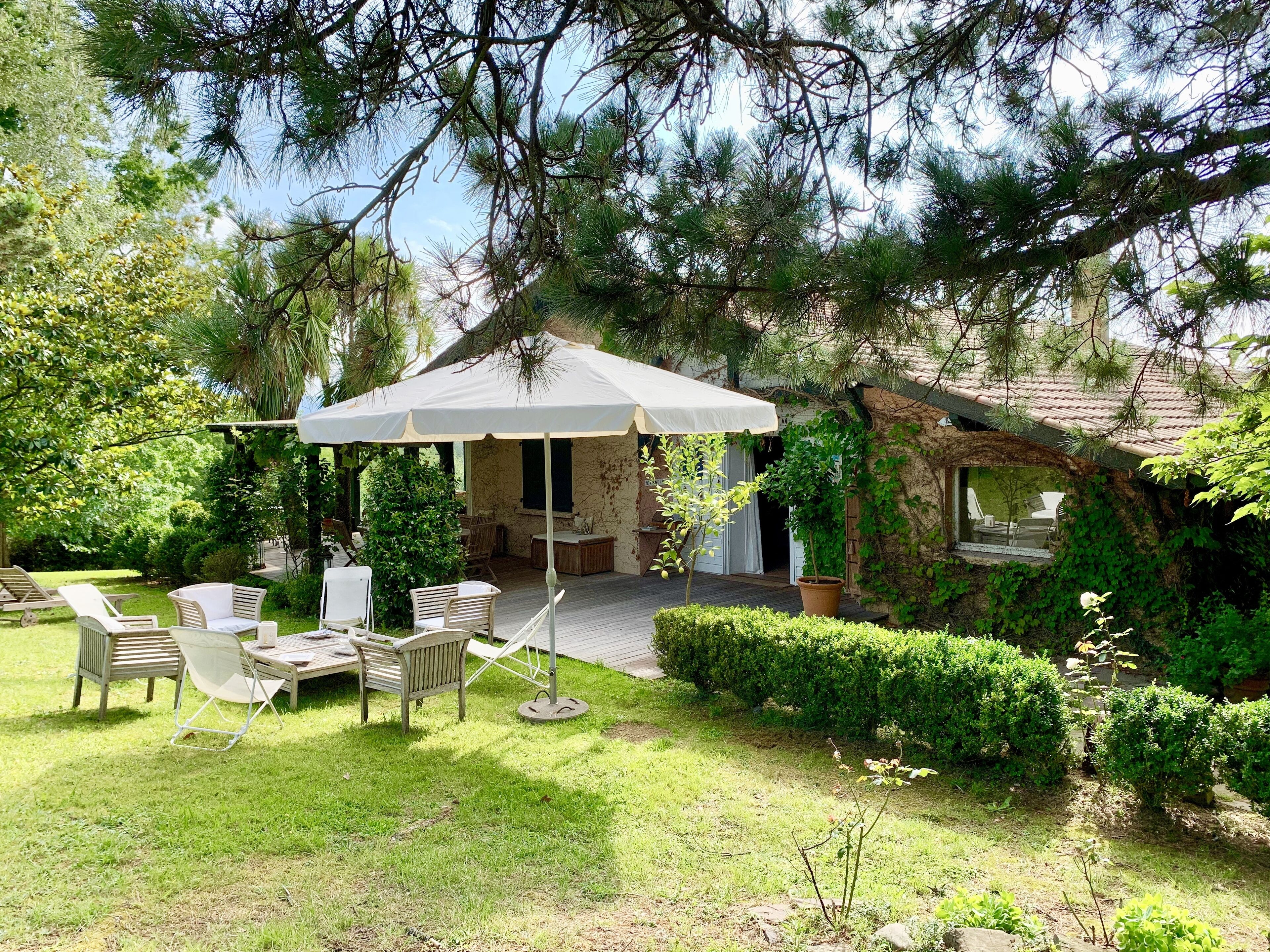 Maison côté entrée