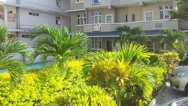 Unclassified image, 1 of 21, button - Fully Furnished 2 Bedroom Ground Floor Apartment With Pool (Grand-Baie)