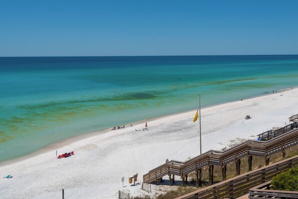 Studio (2 Bedrooms) | Interior