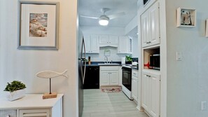 Studio (1 Bedroom) | Interior - Runaway Bay Resort by BBG (Bradenton Beach)