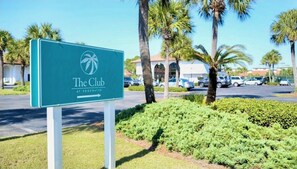 Studio (1 Bedroom) | Interior - Edgewater Windward B-105 - 1991593 (Panama City Beach)