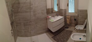 Apartment, 1 Bedroom, Accessible, Patio | Bathroom
