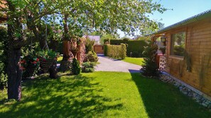 Ferienhaus, 2 Schlafzimmer, Raucher, eigener Pool | Terrasse/Patio