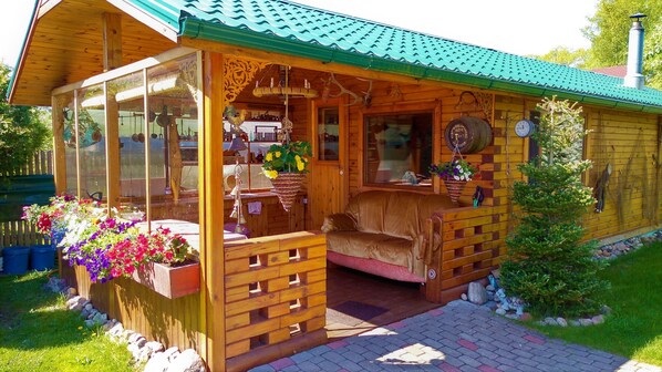 Ferienhaus, 2 Schlafzimmer, Raucher, eigener Pool | Außenbereich