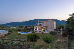 Villa, 5 Bedrooms, Smoking, Private Pool | Exterior