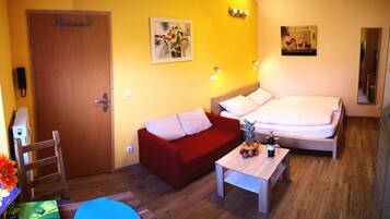 Deluxe-Doppelzimmer | Allergikerbettwaren, Bügeleisen/Bügelbrett, kostenlose Babybetten