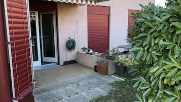 Apartemen, 1 kamar tidur, pemandangan kebun | Eksterior