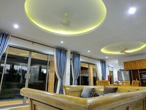 Interior - Planetz Ko Samui Best Relaxe Peaceful Private Pool Villa (Koh Samui)